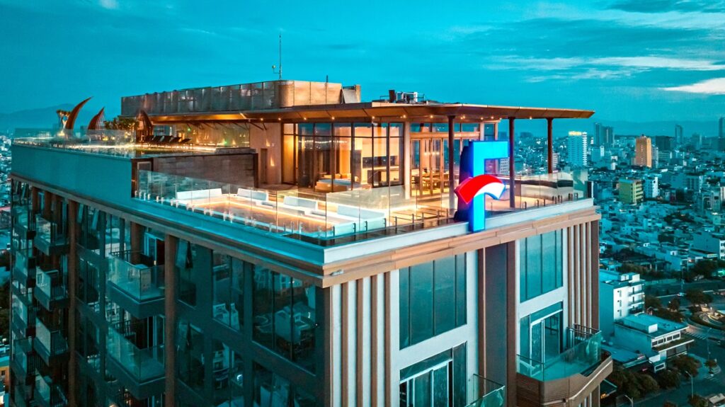 Filmore Da Nang