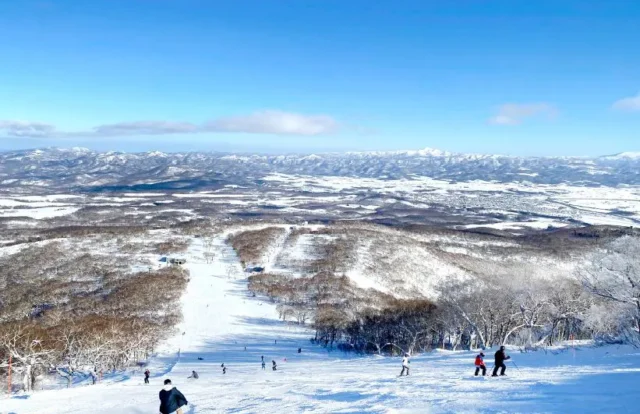 News - The Snow Business in the 'ASPEN OF ASIA' Where Billionaires and Luxury Hotels Assemble on 18/02/2020