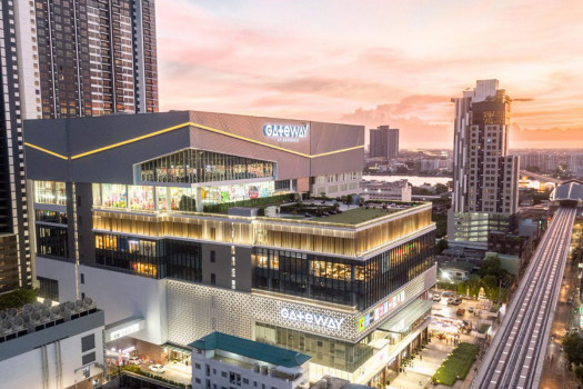 Gateway Bangsue Ideo Charan 70 in Bang Phlat, Bangkok